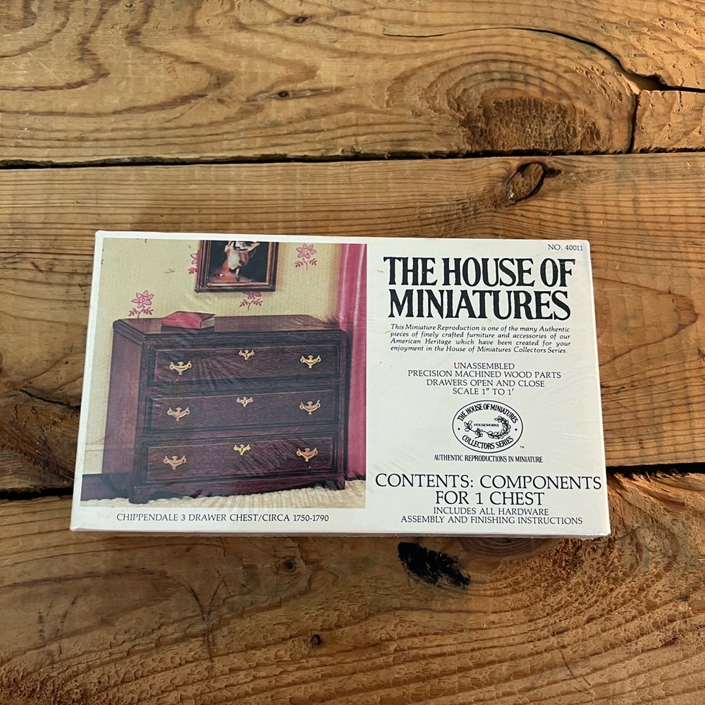 The house of miniatures chippendale chest NIB dollhouse furniture